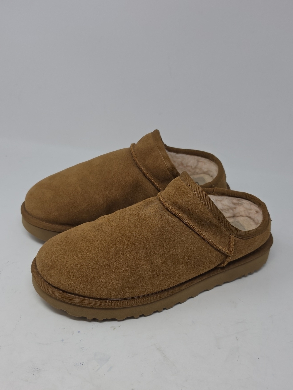 UGG Classic Slippers Women's Clogs  1108193 Chesnut Size 10